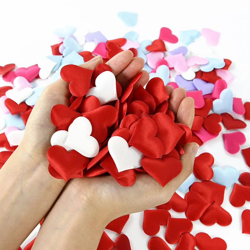 100/200Pcs Sponge Satin Fabric Artificial Love Heart Petals for Valentine's Day Wedding Party Confetti Table Bed Decorations