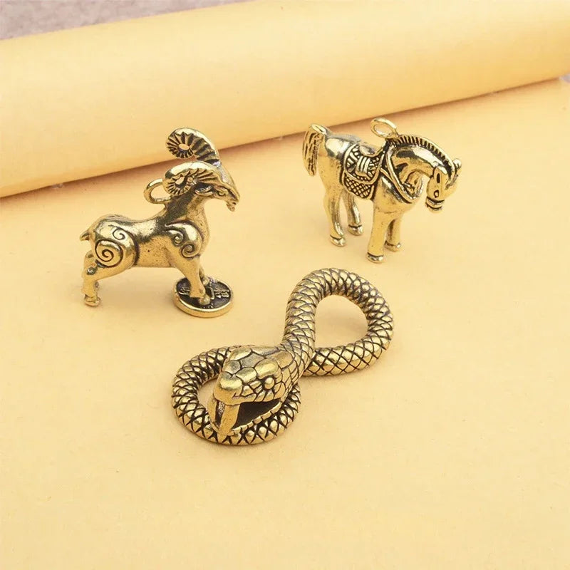 Retro Chinese Twelve Zodiac Statues Bull Dragon Ornament Sculpture Copper Miniatures Figurines Zodiac Key Pendant Home Decor
