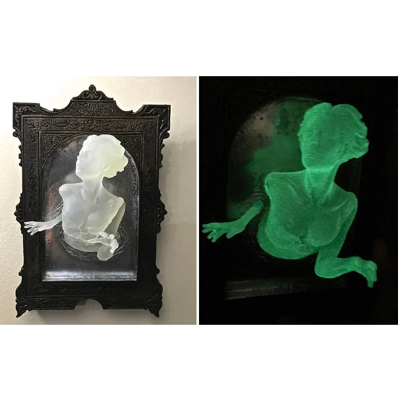 New Halloween Ghost Mirror Wall Resin Figure Terror Devil's Hand Home Wall Decoration Interior Accessories Creative Photo Frame