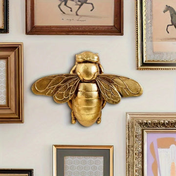 Golden Bee Wall Sculpture - Art Deco Style Resin Insect Wall Decor, Handcrafted Home Decoration for Gallery Wall & Party Decor