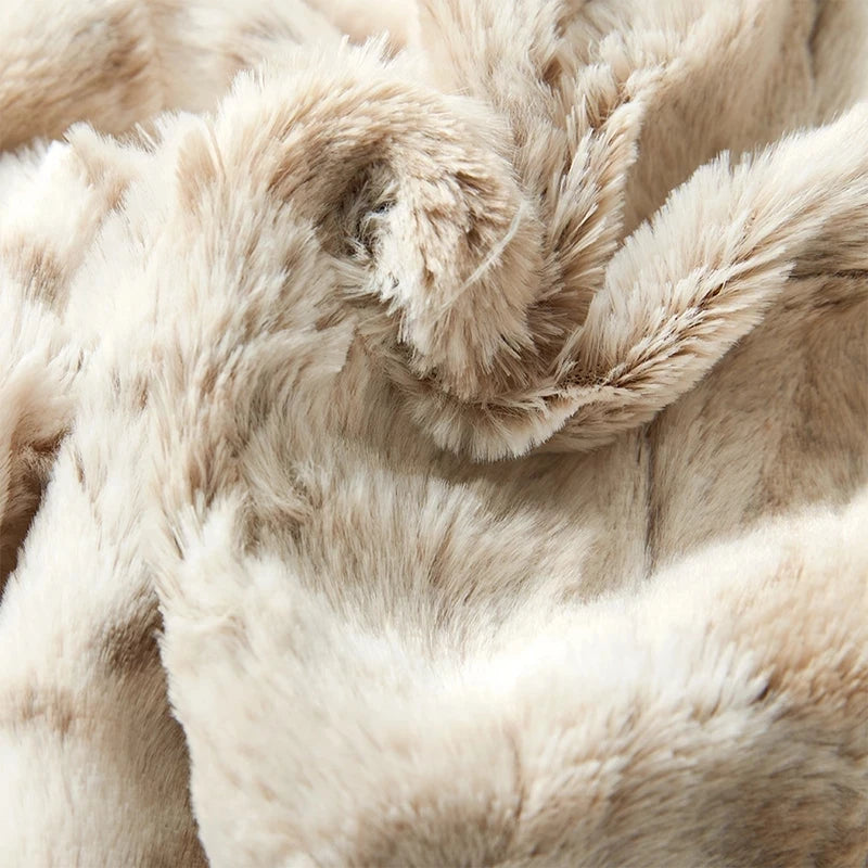 Extra Soft Fuzzy Faux Fur Throw Blanket for Sofa Mink Plush Leopard Throws Comfortable Cozy Warm for Bed and Couch Decoration