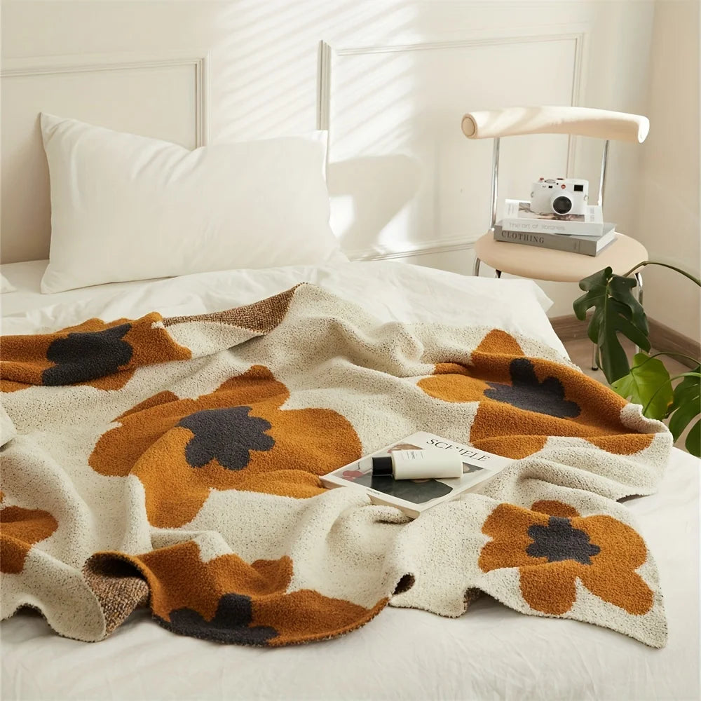 VIKAMA Khaki Daisy Blanket Soft And Cozy Blanket Perfect Gift For Boys And Girls Ideal For Living Room Sofas, Beds, Or Naptime