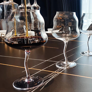High-Value Red Wine Glass 1/2pcs High-Value Home Red Wine Glass - Wave-shaped High-legged Cup Crystal Twist Body Cup