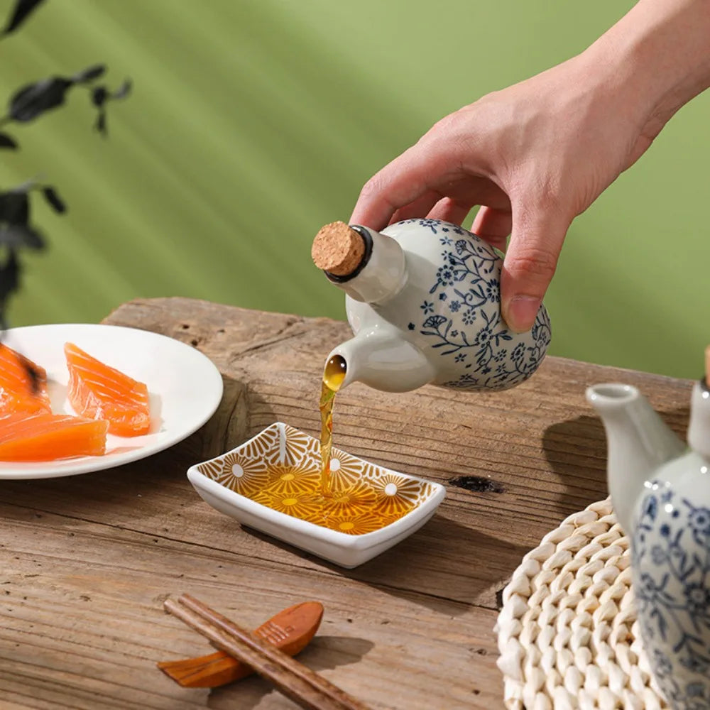 Underglaze Color Retro Oil Pot Creative Ceramic Soy Sauce Pot Seasoning Bottle Vinegar Bottle with Lid Kitchen Cooking Tools