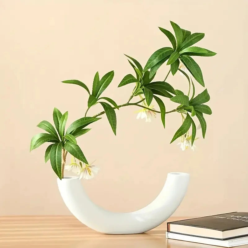 New Enchanting Crescent Vase Creative Design Decoration Simple White Eco Friendly Vase Home Decoration