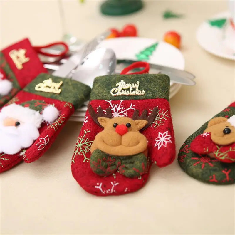 New Christmas Cutlery Holder Knife Fork Spoon Pocket Bags Santa Claus Xmas Tree Tableware Cover New Year Party Dinner Decoration