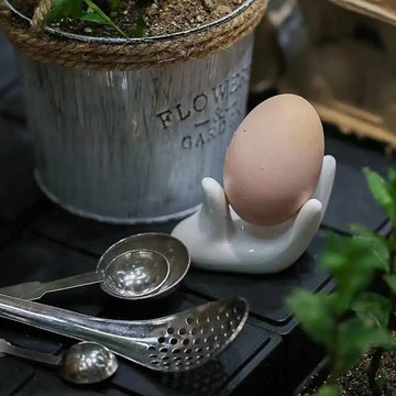 5pcs/set Hand Shape Ceramics Egg Cup Holder Egg Carving Item Display Tray Cutlery Holder Creative Egg Tray Kitchen Tools
