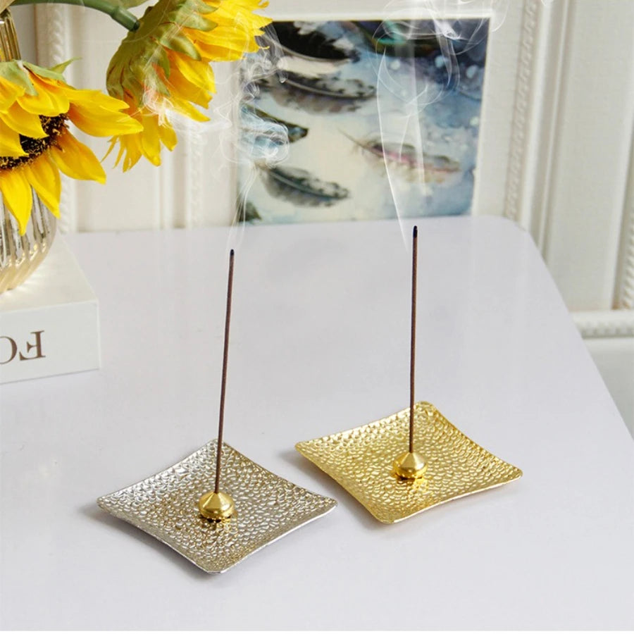 Metal Incense Holder Mini Zen Meditation Holder for Wood Chips Sticks Aromatherapy Stand Incense Burner Home Decor Gift