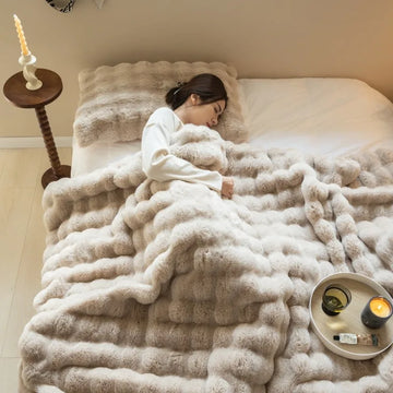 Office doublesided thickened Fluffy Plush Throw sofa blanket Ultra Soft Bubble nap blanket Bedroom Luxury Faux Rabbit Fur Blanke