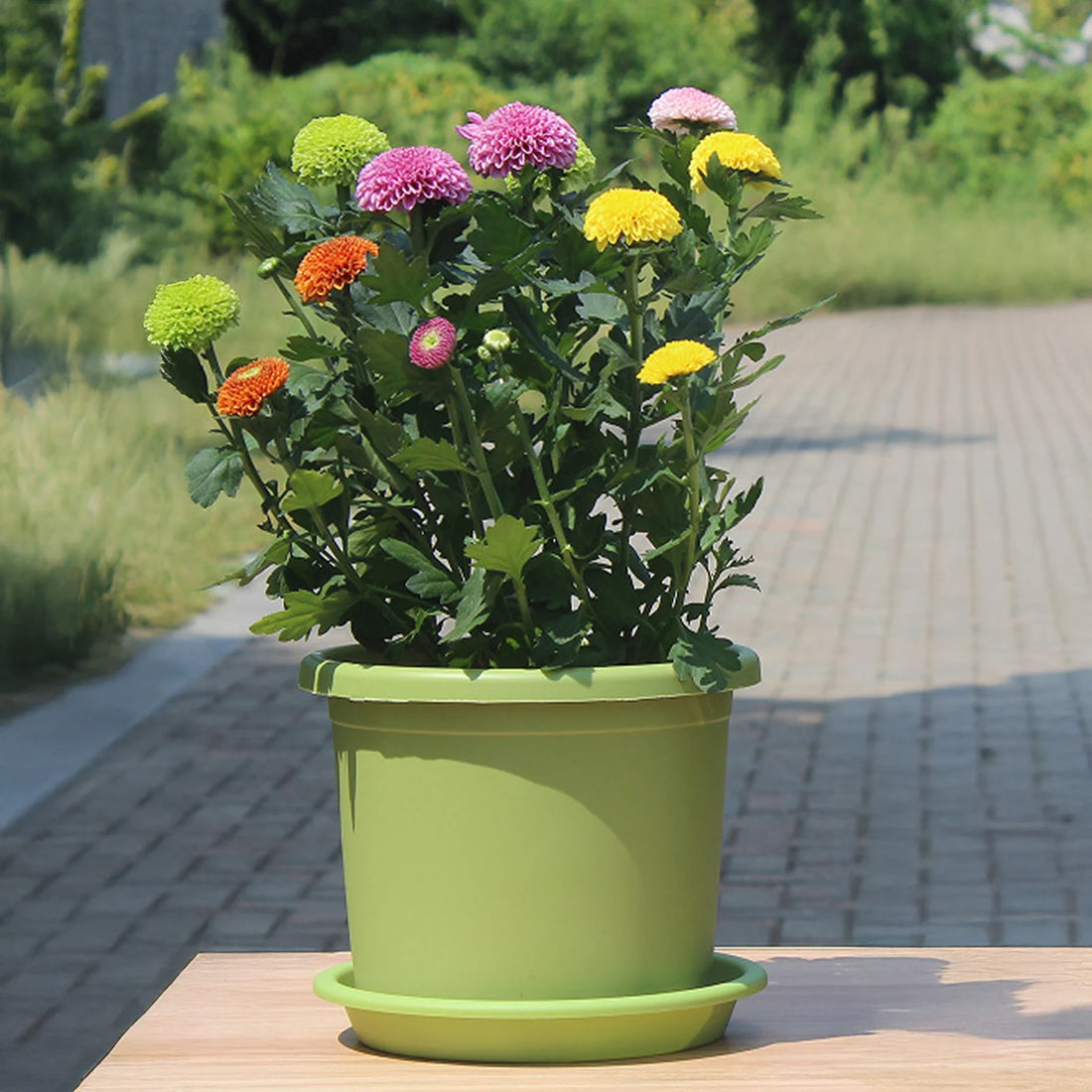 Thickened Resin Flowerpot With Tray Big Vase Rose Hydrangea Planting Pot Home Balcony Decoration Four Seasons Gardening Supplies