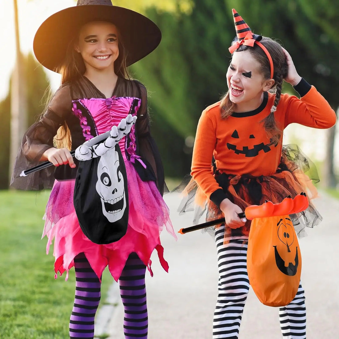 Halloween Pumpkin and Skull Candy Bag Trick or Treat Tote for Kids Spooky Party Favor Bag Halloween Toy Props Accessory