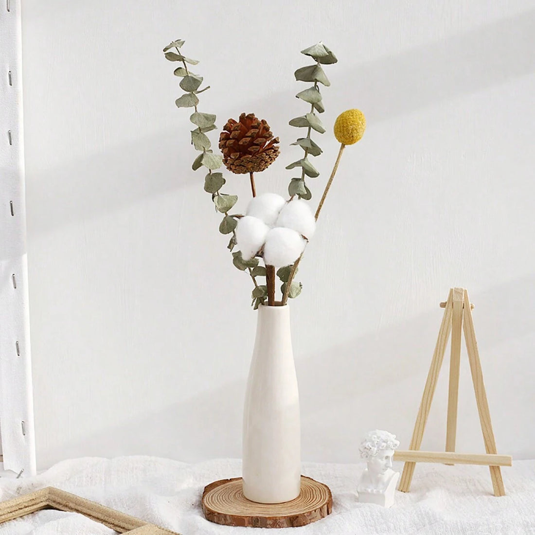 1pc - Elegant ceramic vases, classic decorative centerpieces, modern home and office decorations, desktop decorative crafts