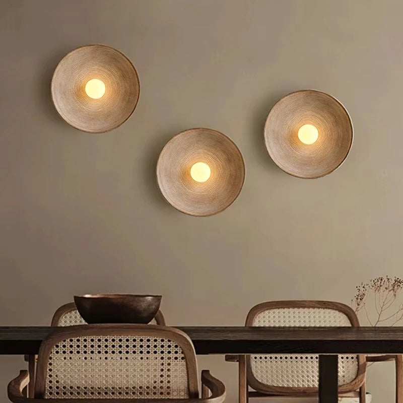 Retro Japanese Resin Wall Lamp Suitable for Living Room Bedroom Bedside Background Decoration Light