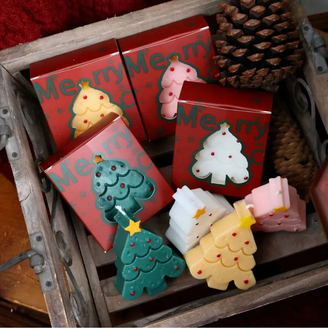 Christmas Scented Candle with Box Mini Christmas Tree Shape Fragrance Candle Home Decor Candle Gift for Friends Women Souvenir