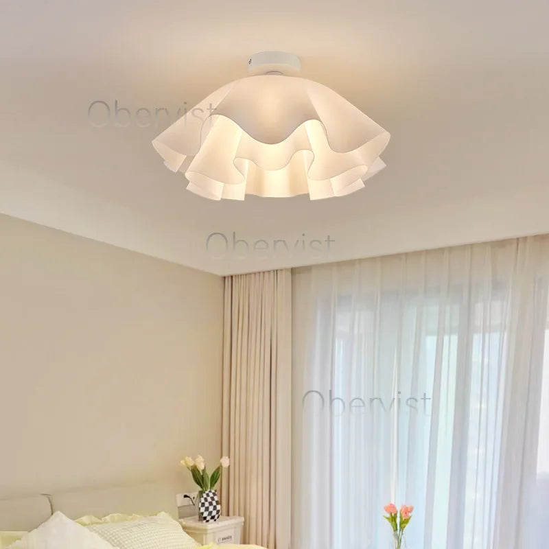 Modern French Cozy Ceiling Lamp Minimalist Chandelier for Bedroom Dining Room Bar Elegant Home Decor Light Fixture