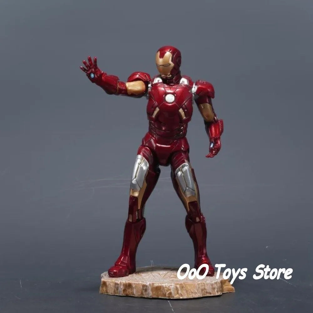 23cm/9.05in Anime The Avengers Figure Black Panther And Iron Man Action Figures Pvc Statue Collection Model Toys Gifts