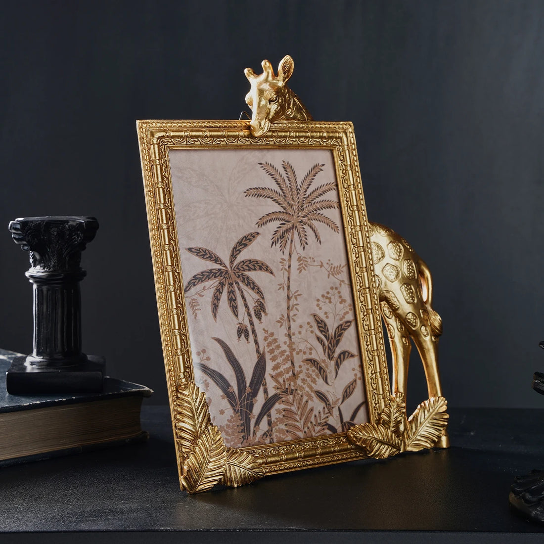1PC, golden resin material rectangular giraffe-shaped decorative photo frame, resin material desktop warm photo display frame