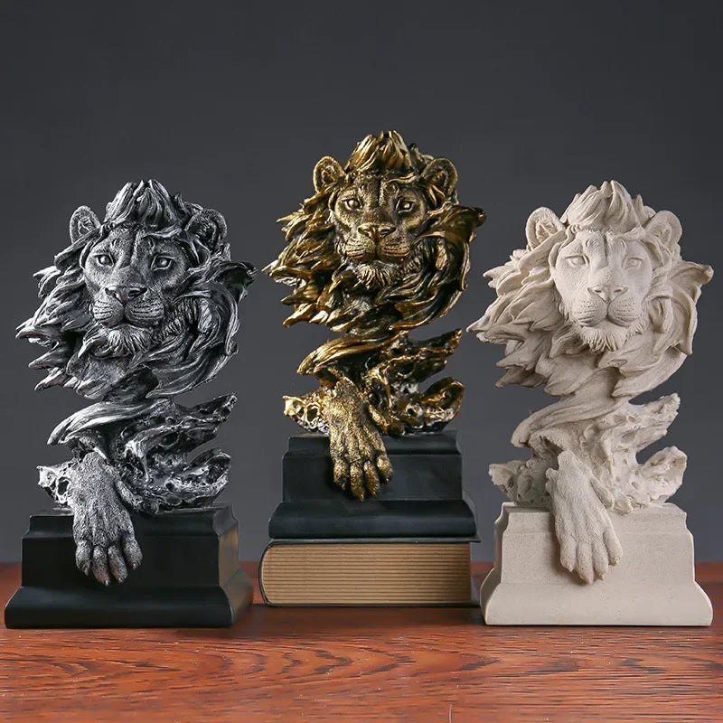 Aesthetic Lion Figure Nordic Vintage Lion Statue Resin Animal Sculpture Figurine Luxury Living Room Decoration Desk Accessories