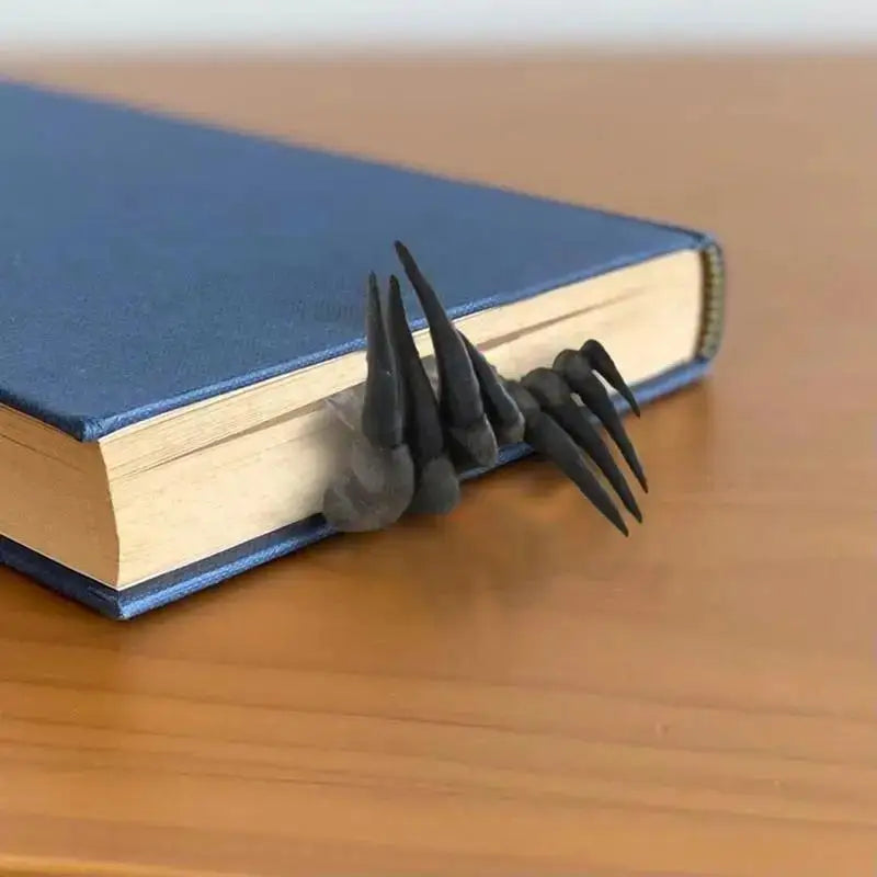 Halloween Claw Bookmark Terrifying Devil Claw Office Desktop Decoration Resin Craft Ornament Halloween Home Decoration