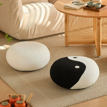 Plush Black White Round Stool Creative TaiChi Footrest Living Room Bedroom Cute Cartoon Circular Meditation Stool Home Furniture