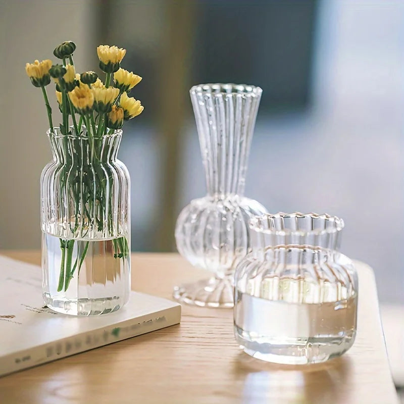 Creative Ruffle Vases Transparent Glass Bottle Hydroponic Plant Flower Pot Mini Retro Striped Vase Desktop Glass Vase Decor