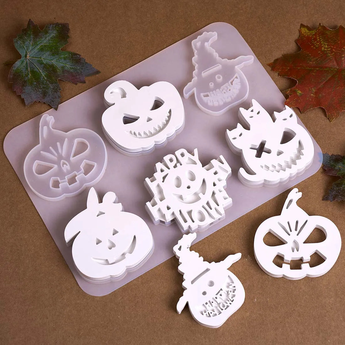 Halloween Ornaments Pendant Silicone Mold DIY Handmade Pumpkin Crystal Epoxy Resin Keychain Tag Jewelry Craft Casting Molds