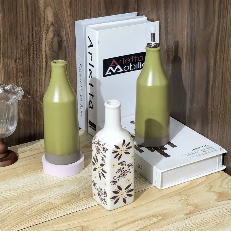 Ceramic Olive Oil Bottle Oil Pot Soy Sauce Vinegar Dispaner Leak Proof Seasoning Bottle Cooking Container Jug for Kitchen Hotel