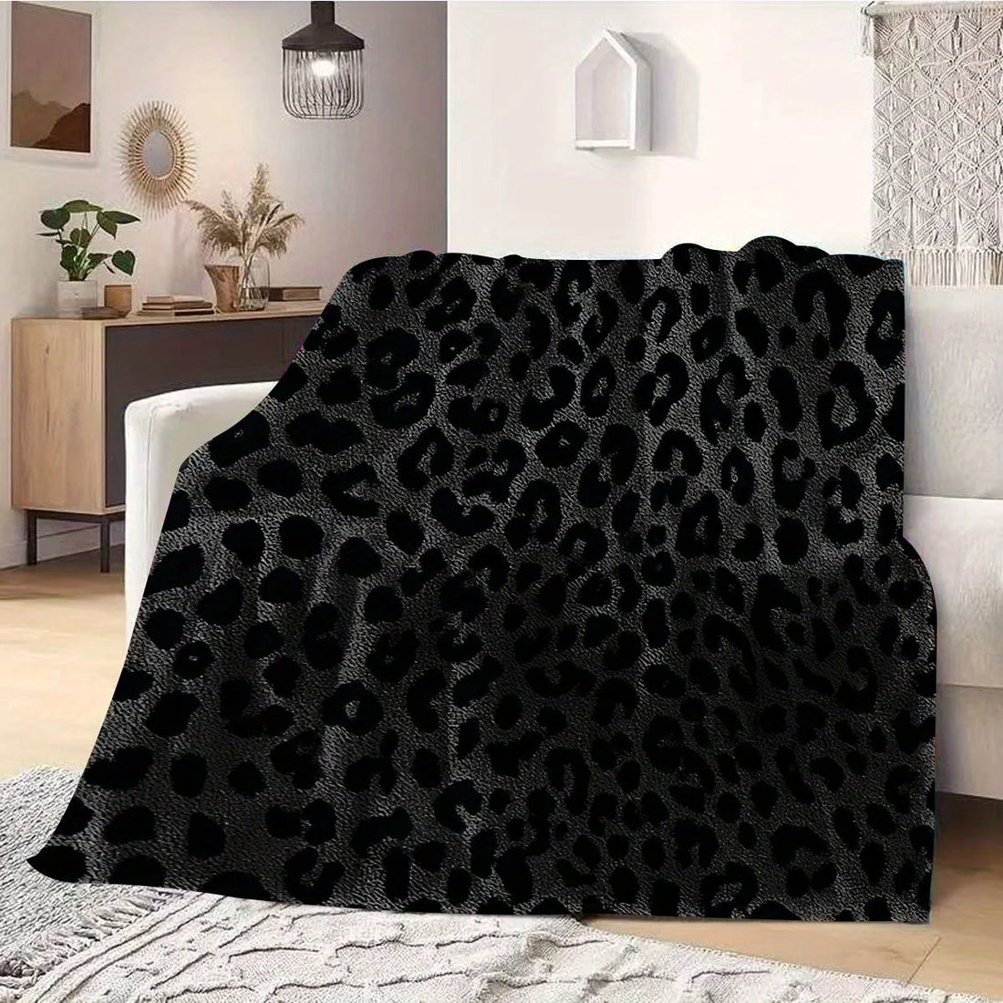 1 pc Leopard print extra soft flannel blanket is suitable for bedrooms living rooms camping offices comfortable Christmas gift