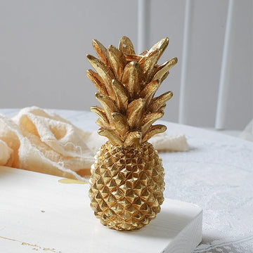 1PC, 4.5* 2.2-inch creative distressed golden pineapple-shaped candlestick
