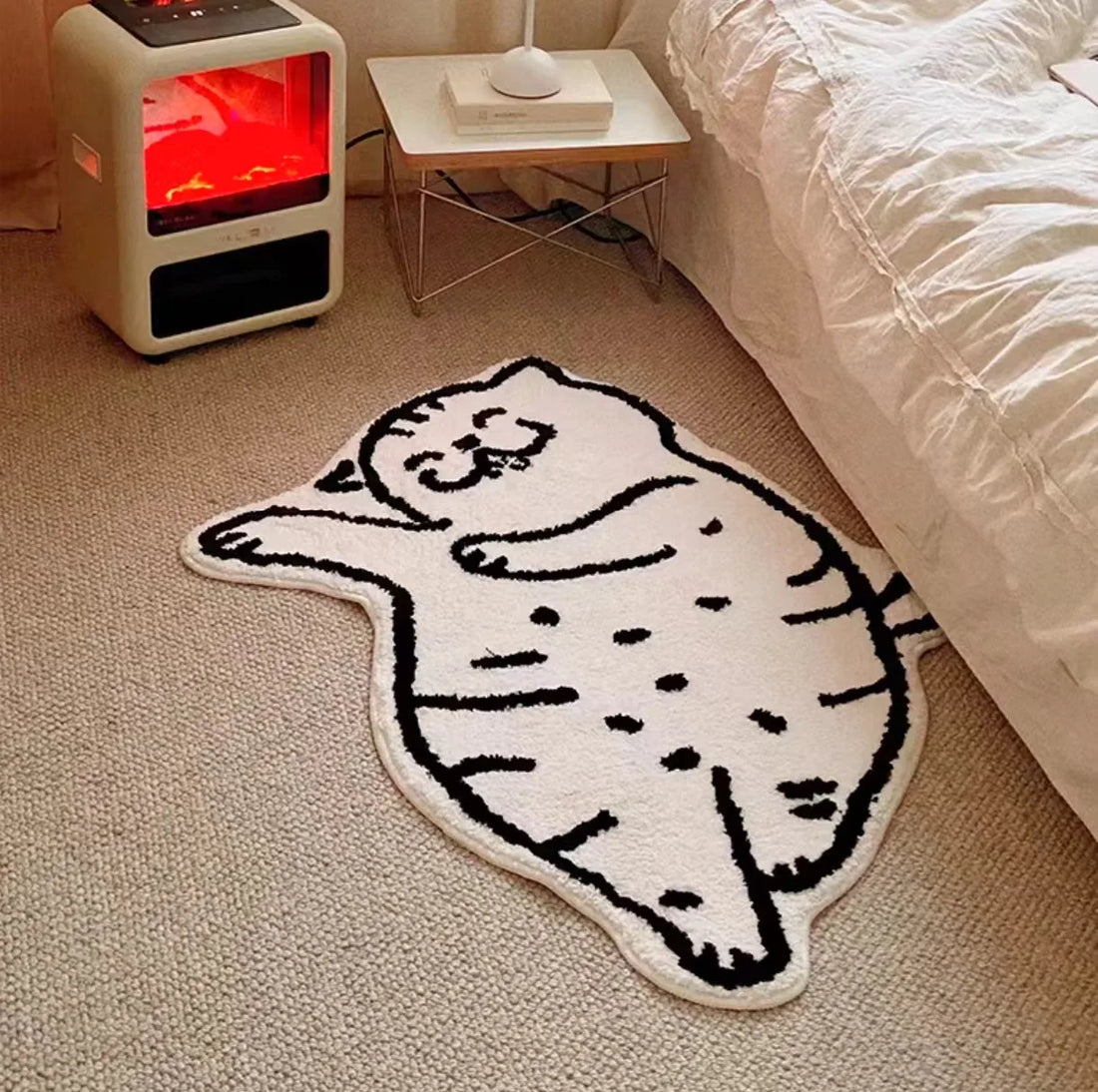 VIKAMA Sleepy House Cat • Cute Cream Style Cat Bedroom Side Rug Children's High-Quality Fleece Soft Carpet Home Decoration