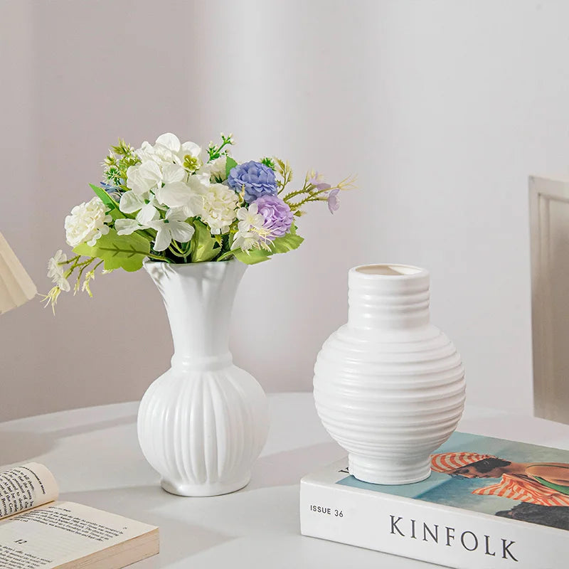 White Vaser Flower Bottle White Frosted Vase Aesthetic Flowerpot Plant Holder Bottle Table Center Decoration Home Decor